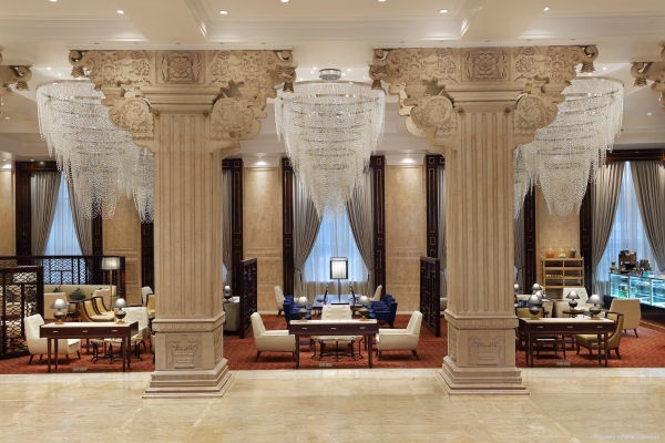 Sheraton Grand Pune Bund Garden Hotel